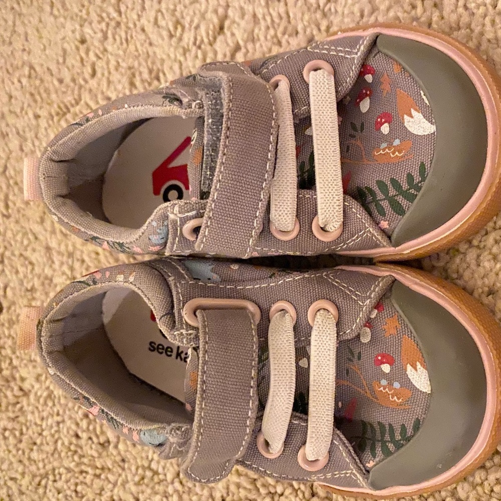 Sneakers